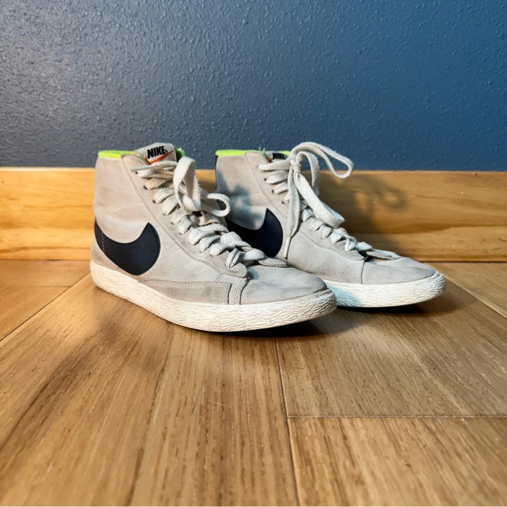 Nike Womens Blazer Mid 518171-011 Sneakers Size 8 - Picture 4 of 8
